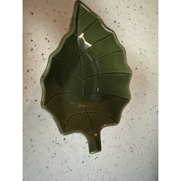 Fall Ceramic Leaf Shaped  Serving Bowl Harvest - SMALL 7x4.5x2 - Picture 1 of 6